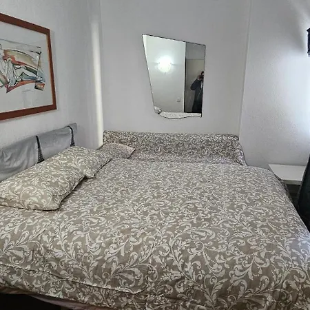 Summer Hoster Hotel Costa da Caparica