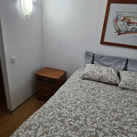 Summer Hoster Hotel *